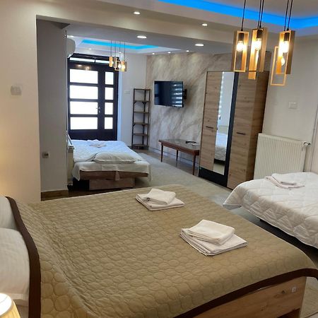 Bora Apartmani - Free Parking - City Center Vranje Esterno foto