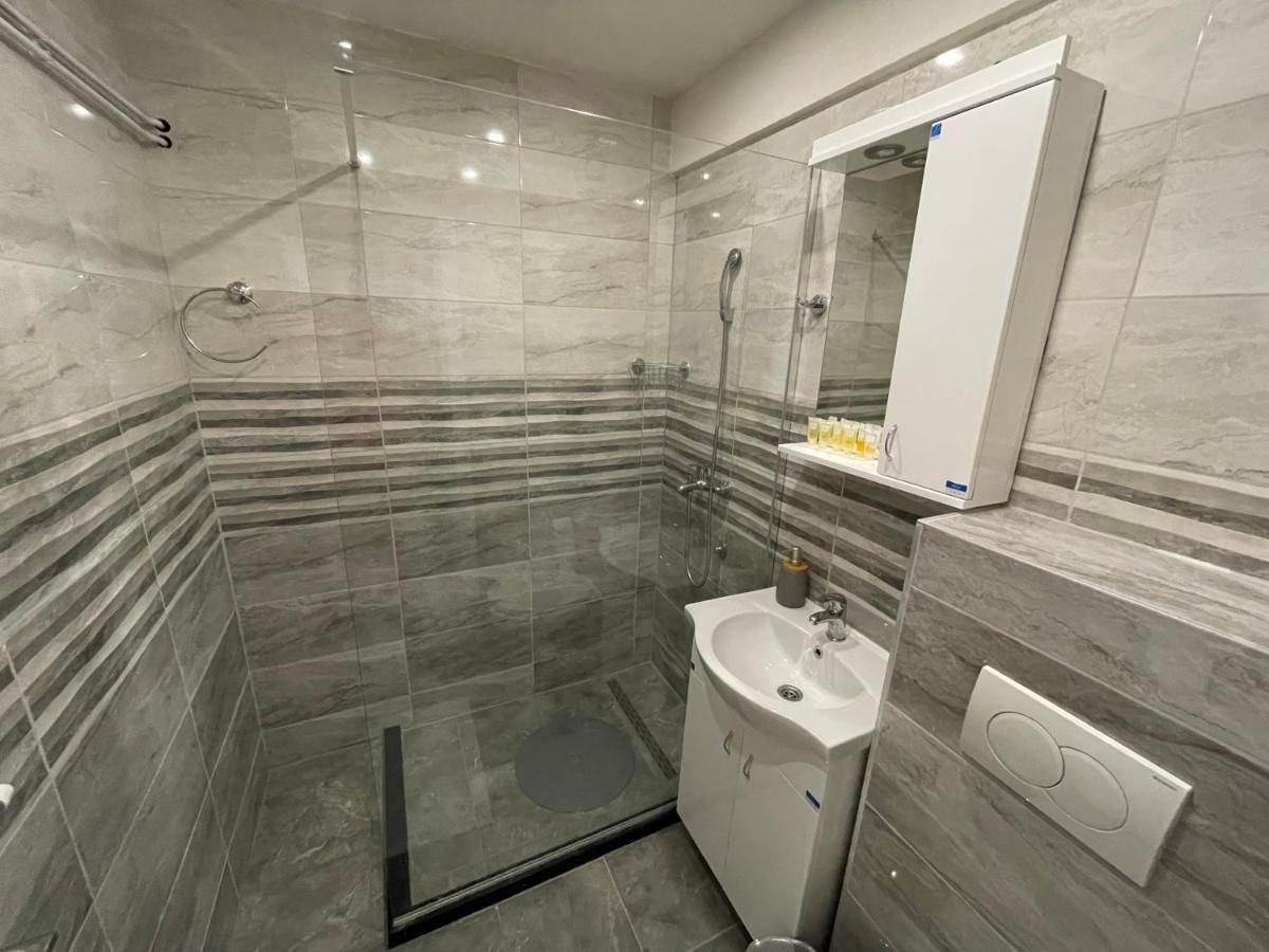 Bora Apartmani - Free Parking - City Center Vranje Esterno foto