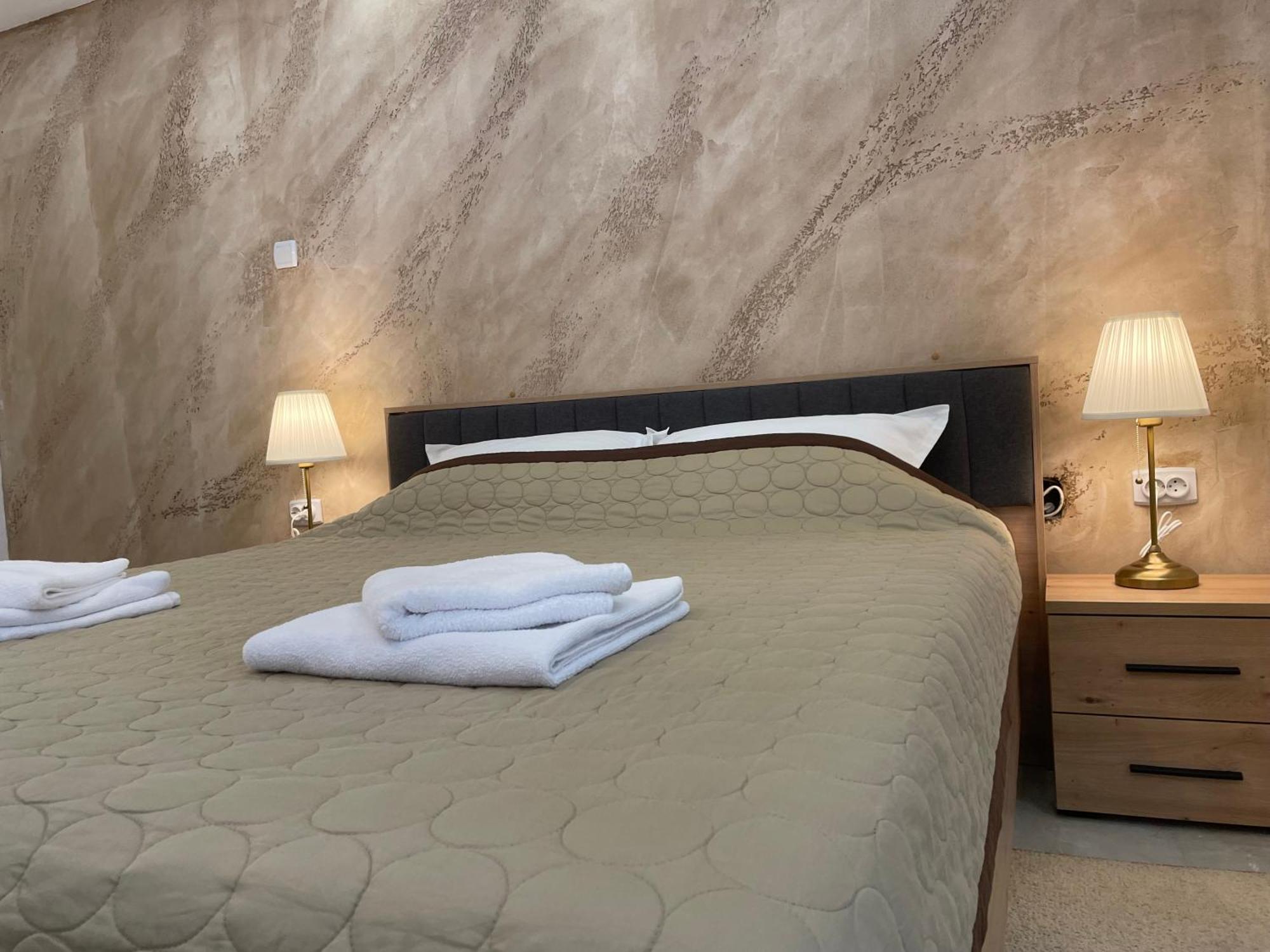 Bora Apartmani - Free Parking - City Center Vranje Esterno foto