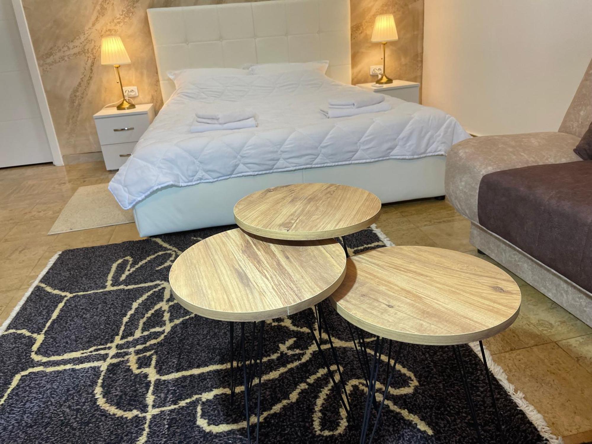 Bora Apartmani - Free Parking - City Center Vranje Esterno foto